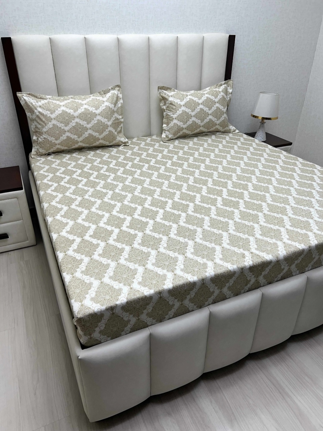 Pure Decor Royal Passion Brown Printed Pure Cotton 260 TC King Bedsheet Set 2.28m x 2.54m, Olive
Pure Decor Royal Passion Brown Printed Pure Cotton 260 TC King Bedsheet Set 2.28m x 2.54m, Olive
