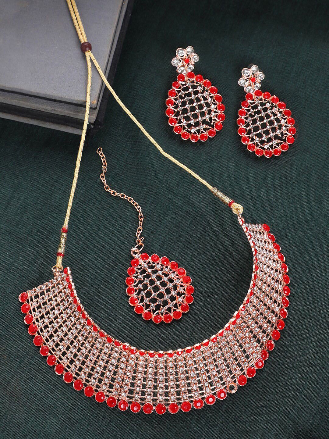 Anouk Gold-Plated American Diamond Studded & Beaded Necklace With Earrings & Maang Tikka
Anouk Gold-Plated American Diamond Studded & Beaded Necklace With Earrings & Maang Tikka