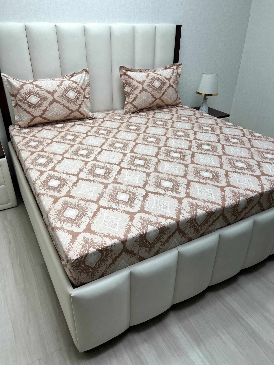Pure Decor Royal Passion Brown Printed Pure Cotton 350TC Queen Bedsheet Sets 2.28m x 2.54m
Pure Decor Royal Passion Brown Printed Pure Cotton 350TC Queen Bedsheet Sets 2.28m x 2.54m