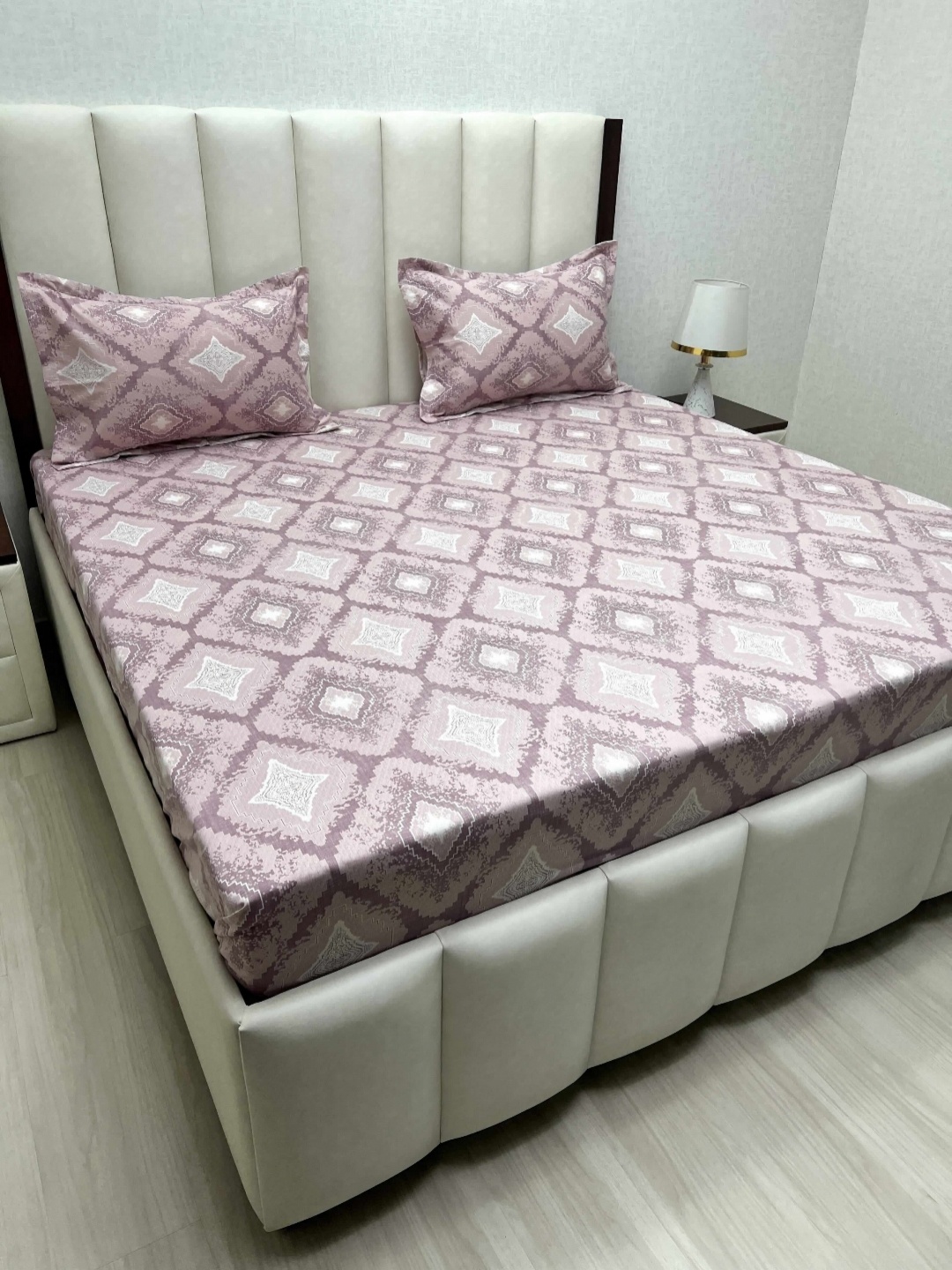 Pure Decor Royal Passion Brown Printed Pure Cotton 350 TC Queen Bedsheet Set 2.54 x 2.28m, Purple
Pure Decor Royal Passion Brown Printed Pure Cotton 350 TC Queen Bedsheet Set 2.54 x 2.28m, Purple