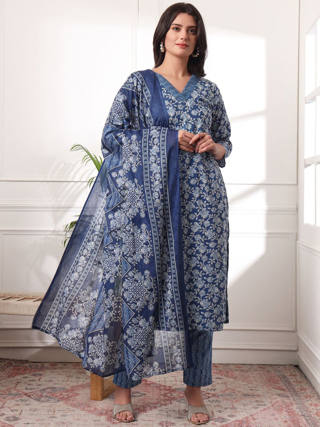 KALINI Floral Printed Pure Cotton V-Neck Straight Kurta With Trousers And Dupatta, Blue
KALINI Floral Printed Pure Cotton V-Neck Straight Kurta With Trousers And Dupatta, Blue
