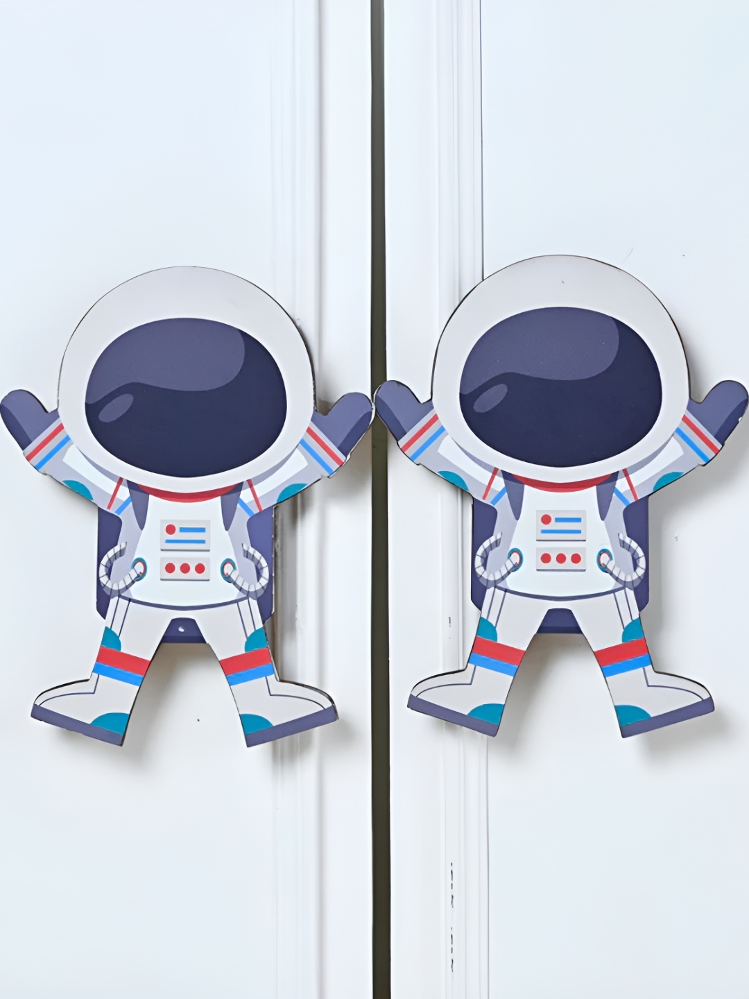 Pinch of Pretty White & Blue 2 Pieces Printed Wooden Astronaut Cupboard Door Handles
Pinch of Pretty White & Blue 2 Pieces Printed Wooden Astronaut Cupboard Door Handles
