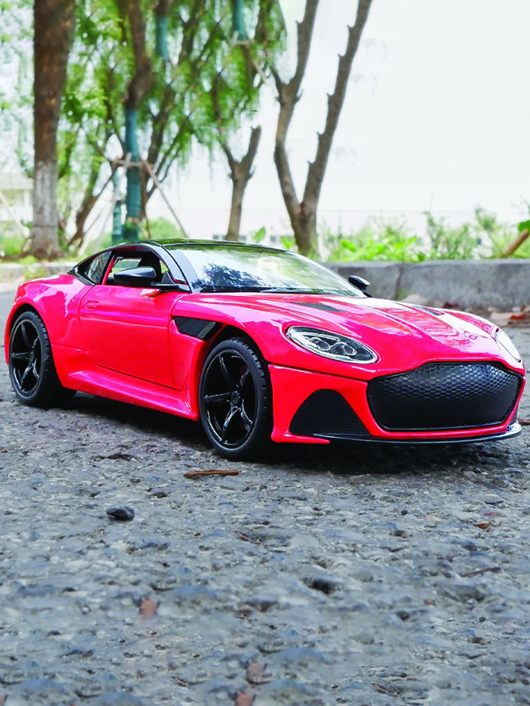 DEUSON ECOM 1:24 Kids Aston Martin Toy Car Diecast Metal Car Scale Model Light Sound, Red
DEUSON ECOM 1:24 Kids Aston Martin Toy Car Diecast Metal Car Scale Model Light Sound, Red