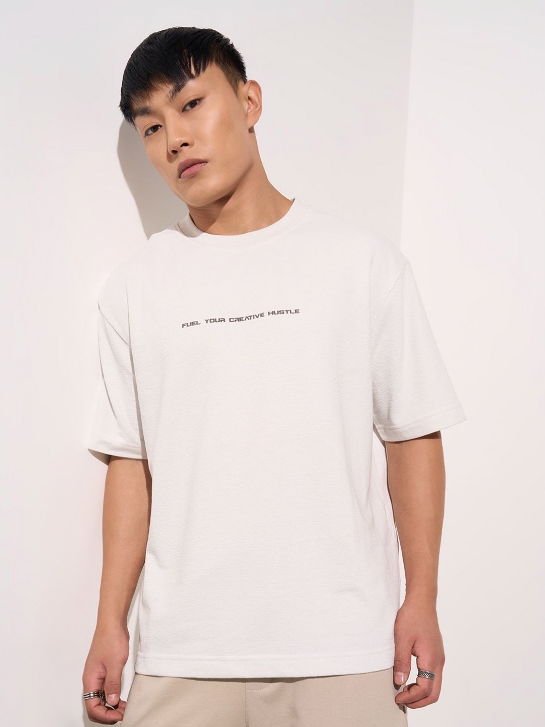 Street 808 by Pantaloons Men Typography Printed Round Neck Cotton Relaxed Fit T-shirt, White
Street 808 by Pantaloons Men Typography Printed Round Neck Cotton Relaxed Fit T-shirt, White