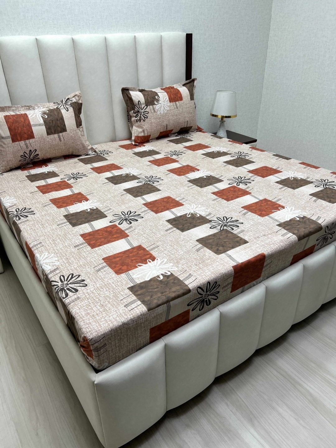 Pure Decor Passion Brown Printed Pure Cotton 300 TC Queen Bedsheet Set 2.54 m x 2.28 m
Pure Decor Passion Brown Printed Pure Cotton 300 TC Queen Bedsheet Set 2.54 m x 2.28 m