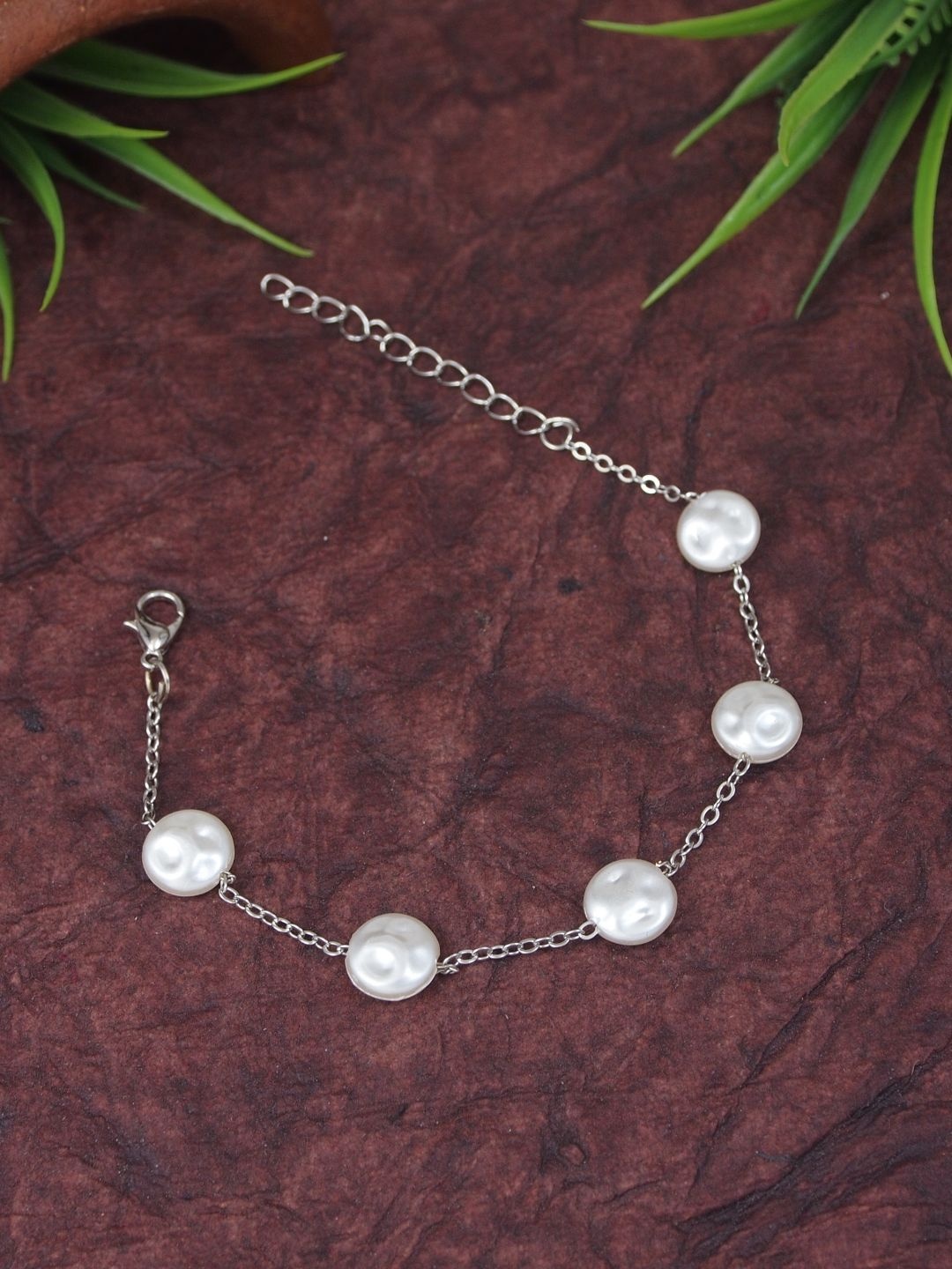 V FASHION JEWELLERY Silver-Plated Stainless Steel Artificial Beads Beaded Link Bracelet
V FASHION JEWELLERY Silver-Plated Stainless Steel Artificial Beads Beaded Link Bracelet