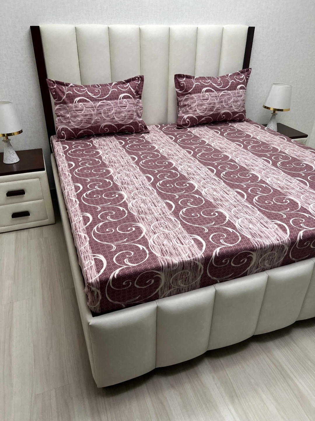 Pure Decor Velar Fur Sib Maroon Pure Cotton 240 TC King Bedsheet Set 2.74 m x 2.74 m
Pure Decor Velar Fur Sib Maroon Pure Cotton 240 TC King Bedsheet Set 2.74 m x 2.74 m