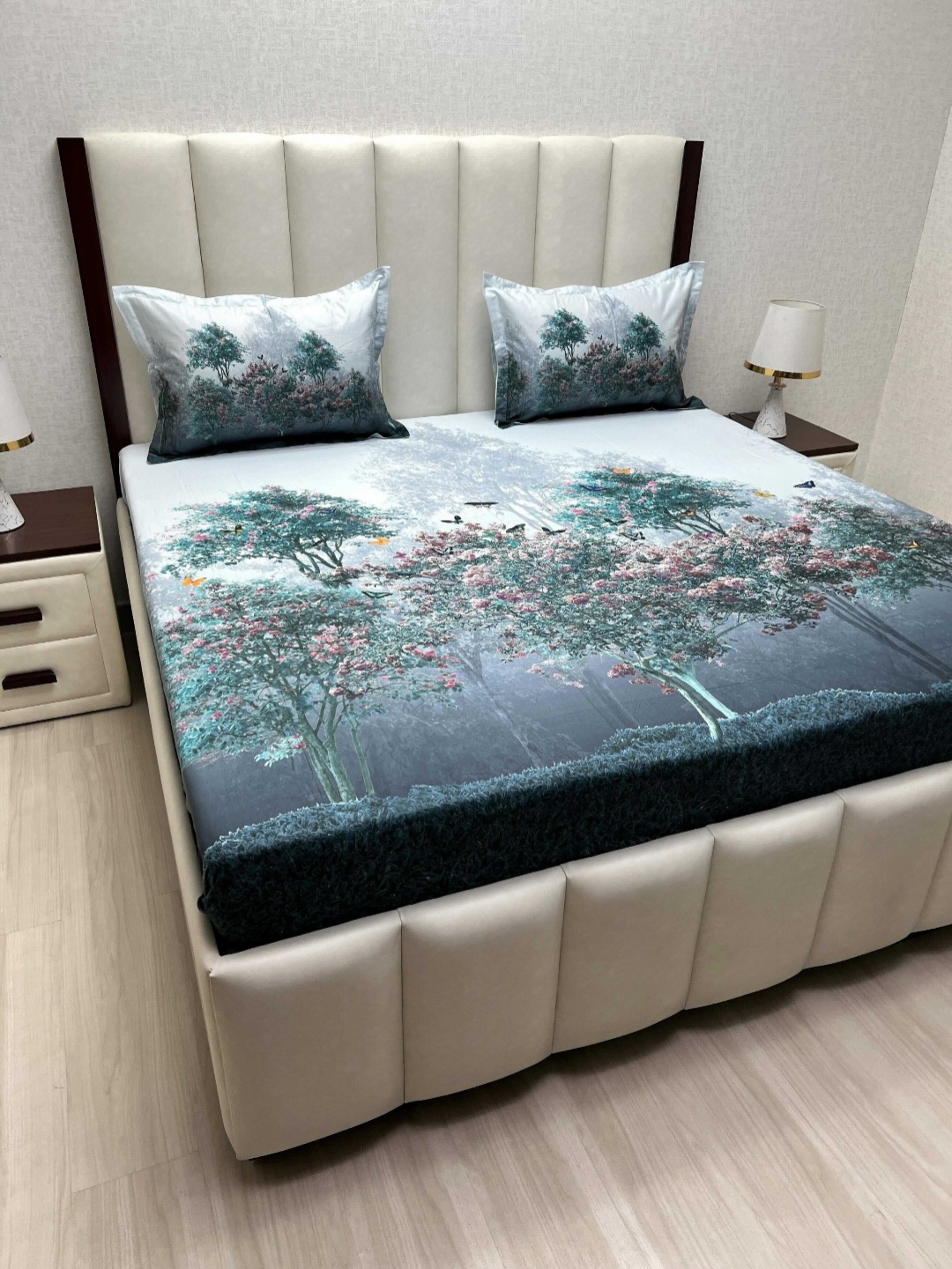 Pure Decor Green Floral Printed 240 TC Pure Cotton King Bedsheet Set 2.74 m x 2.74 m
Pure Decor Green Floral Printed 240 TC Pure Cotton King Bedsheet Set 2.74 m x 2.74 m