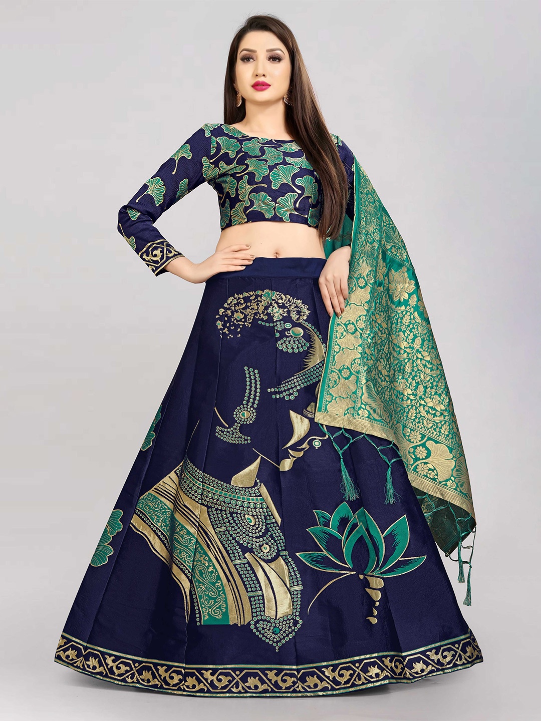 DIVASTRI Floral Woven Design Jacquard Semi-Stitched Lehenga & Unstitched Blouse & Dupatta, Green
DIVASTRI Floral Woven Design Jacquard Semi-Stitched Lehenga & Unstitched Blouse & Dupatta, Green