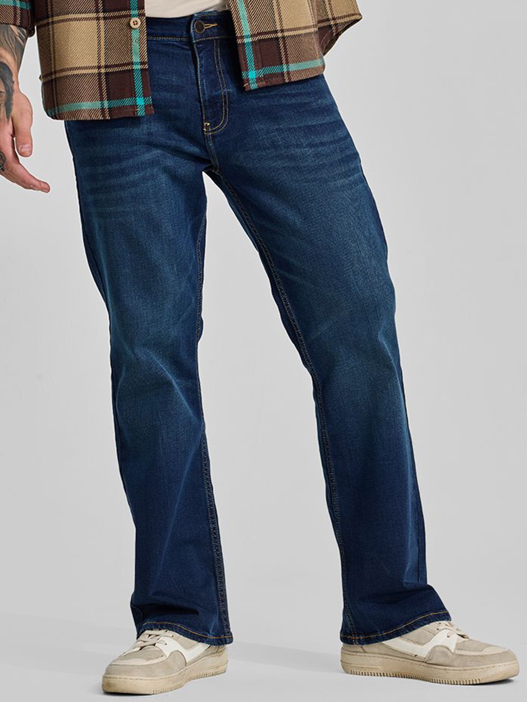 Snitch Men Classic Bootcut Heavy Fade Stretchable Snitch Navy Bootcut Jeans, Navy blue
Snitch Men Classic Bootcut Heavy Fade Stretchable Snitch Navy Bootcut Jeans, Navy blue
