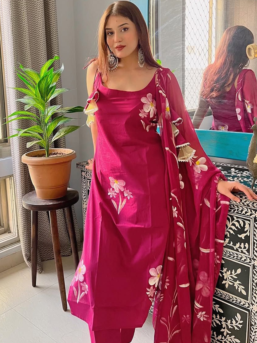 KALINI Floral Printed Silk Crepe Scoop Neck Straight Kurta with Trousers & With Dupatta, Maroon
KALINI Floral Printed Silk Crepe Scoop Neck Straight Kurta with Trousers & With Dupatta, Maroon