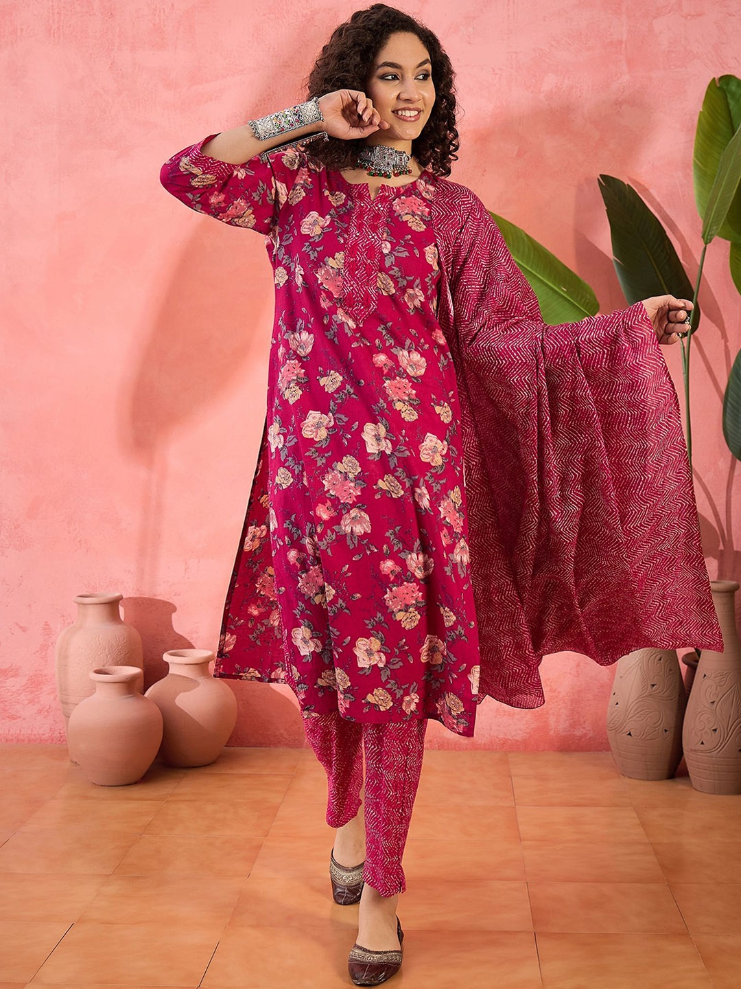 Sangria Floral Printed Notch Neck Pure Cotton Straight Kurta With Trouser & Dupatta, Pink
Sangria Floral Printed Notch Neck Pure Cotton Straight Kurta With Trouser & Dupatta, Pink