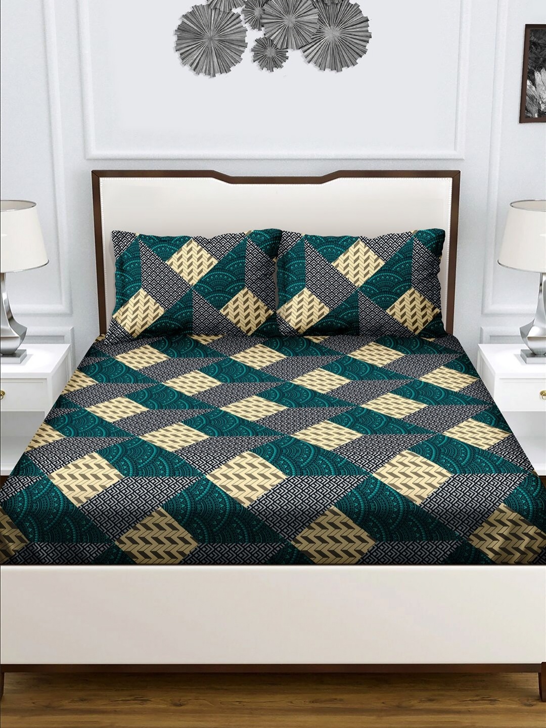 Myntra Elegant Homes Green Printed 160 TC Pure Cotton Queen Bedsheet Set 1.82 m x 2 m
Myntra Elegant Homes Green Printed 160 TC Pure Cotton Queen Bedsheet Set 1.82 m x 2 m