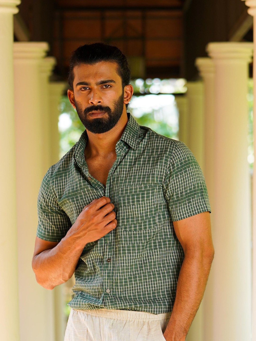 Seamstress Men Classic Fit Spread Collar Abstract Printed Cotton Casual Shirt, Green
Seamstress Men Classic Fit Spread Collar Abstract Printed Cotton Casual Shirt, Green