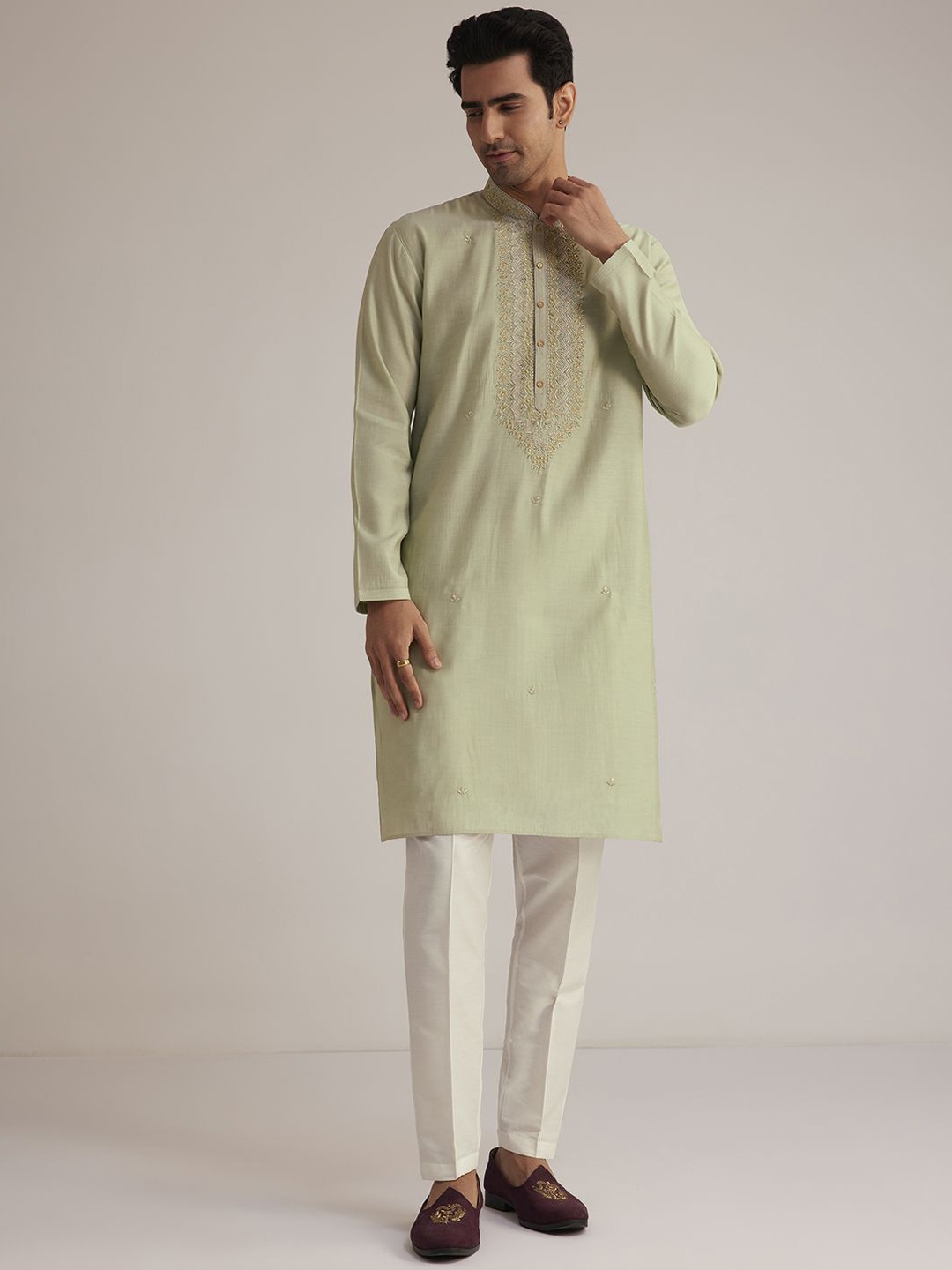 KALKI Fashion Floral Embroidered Mandarin Collar Silk Straight Kurta With Trousers, Green
KALKI Fashion Floral Embroidered Mandarin Collar Silk Straight Kurta With Trousers, Green