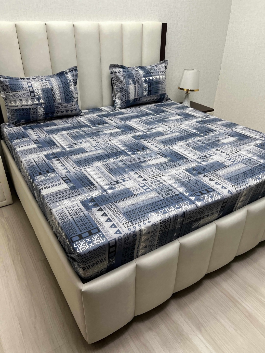 Pure Decor Velar Fur Sib Blue Printed Pure Cotton 380TC Queen Bedsheet Set 2.28m x 2.54m
Pure Decor Velar Fur Sib Blue Printed Pure Cotton 380TC Queen Bedsheet Set 2.28m x 2.54m