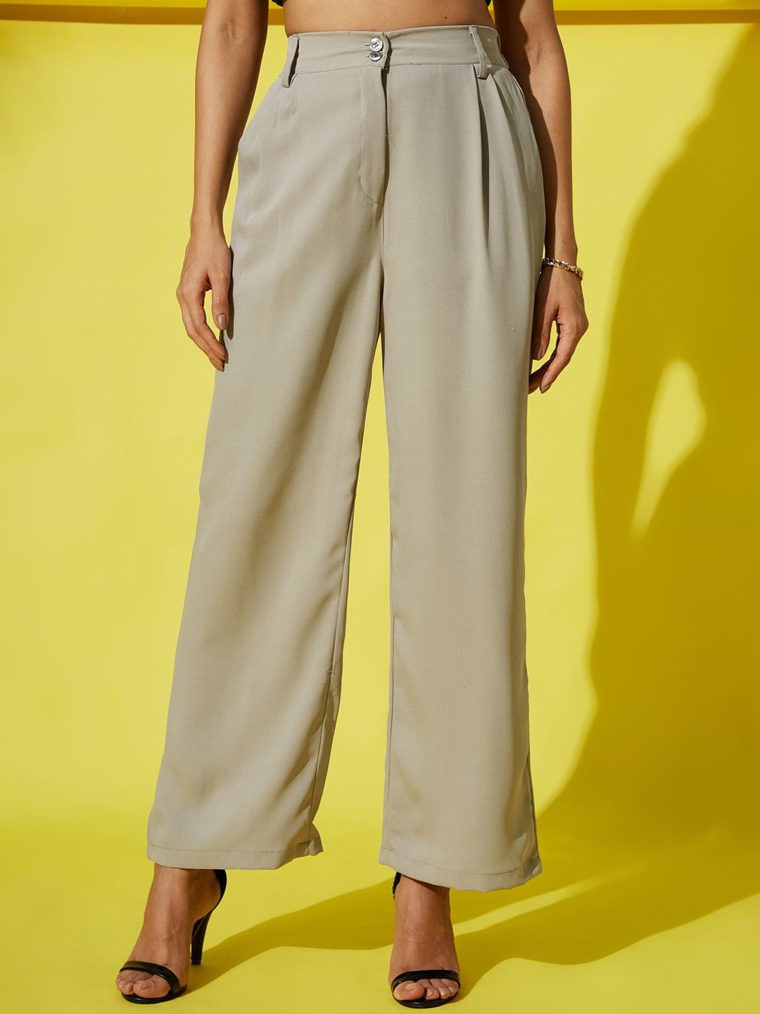 The Roadster Lifestyle Co High Waist Loose Fit Trousers, Grey
The Roadster Lifestyle Co High Waist Loose Fit Trousers, Grey