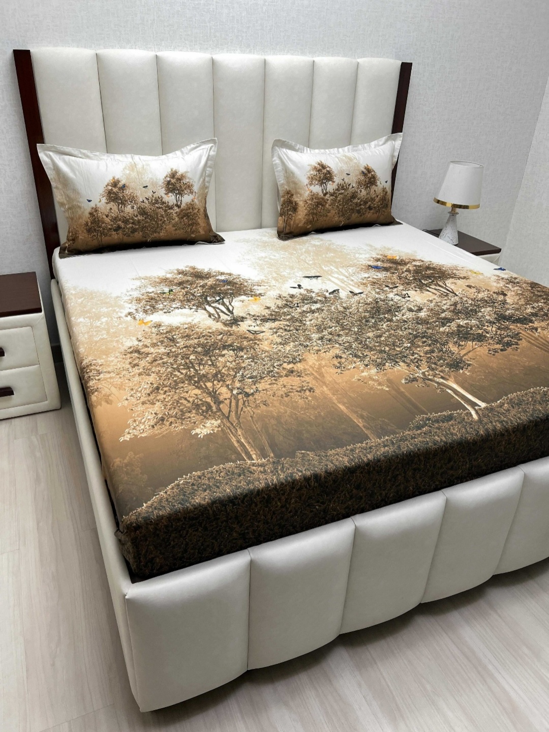 Pure Decor Majestic Brown Floral Printed 240TC Pure Cotton King Bedsheet Set 2.74m X 2.74m
Pure Decor Majestic Brown Floral Printed 240TC Pure Cotton King Bedsheet Set 2.74m X 2.74m