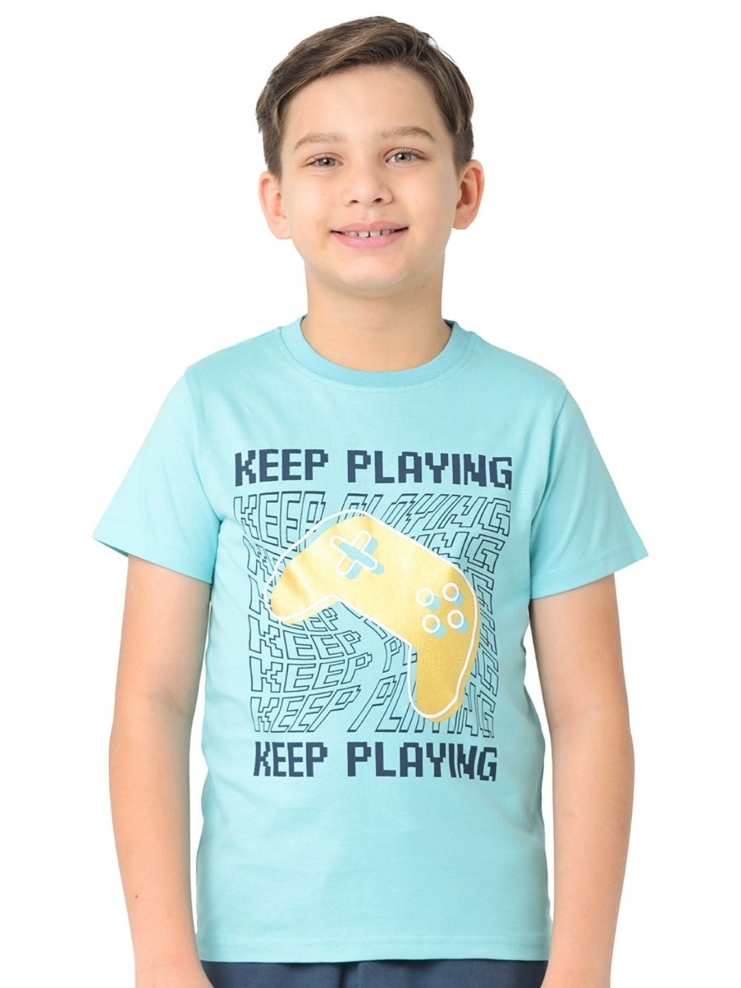 Nuego Boys Graphic Printed Bio Finish Round Neck Half Sleeve Cotton T-shirt, Turquoise blue
Nuego Boys Graphic Printed Bio Finish Round Neck Half Sleeve Cotton T-shirt, Turquoise blue