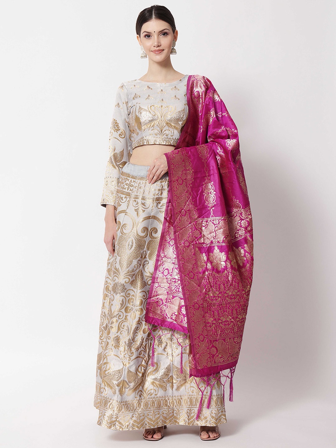 DIVASTRI Woven Design Jacquard Semi-Stitched Lehenga Choli With Banarasi Dupatta, White
DIVASTRI Woven Design Jacquard Semi-Stitched Lehenga Choli With Banarasi Dupatta, White