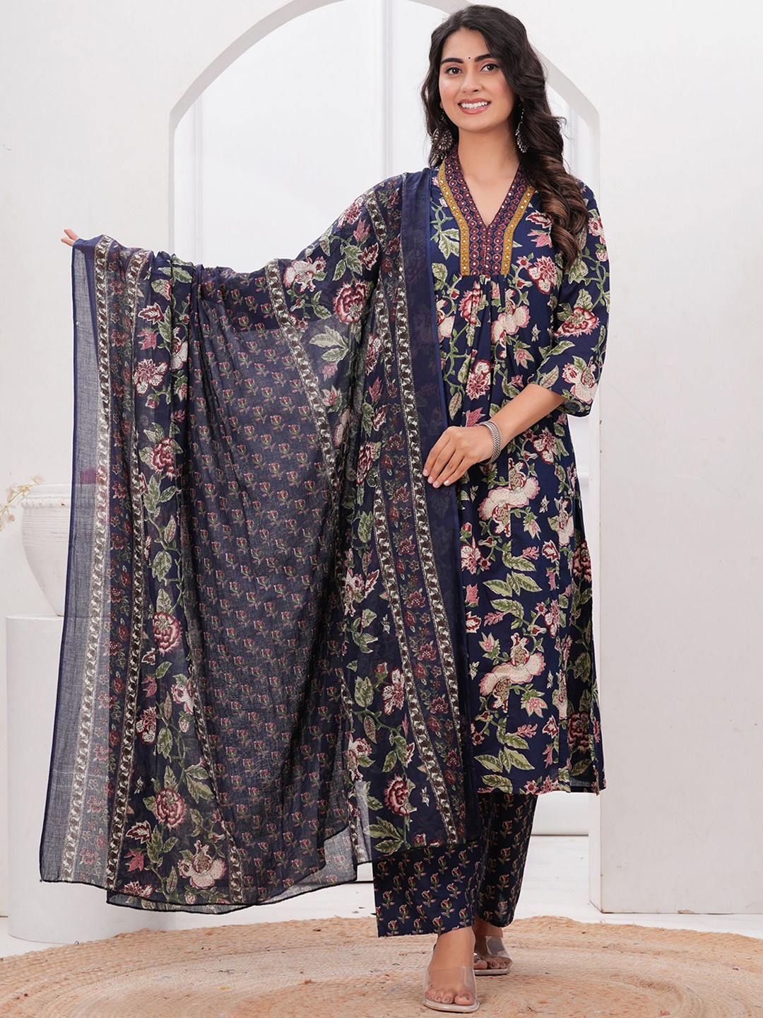VASUPRADA Women Floral Printed Regular Sequinned Pure Cotton Kurta with Palazzos & With Dupatta, Navy blue
VASUPRADA Women Floral Printed Regular Sequinned Pure Cotton Kurta with Palazzos & With Dupatta, Navy blue