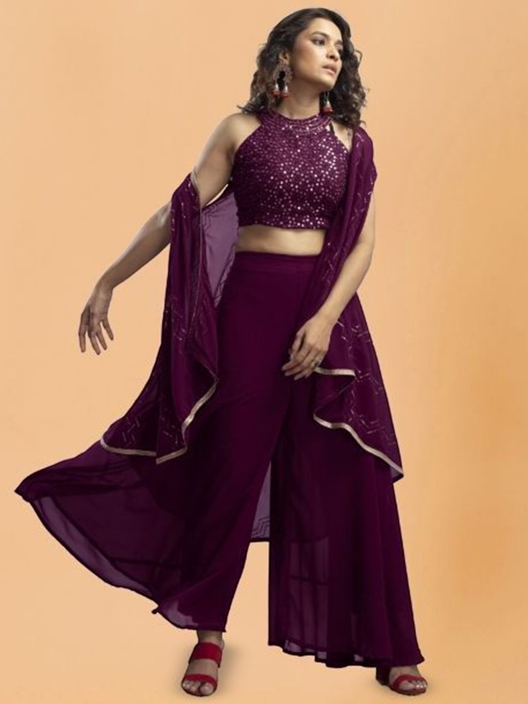 PARROT CREATION Geometric Embroidered Halter Neck Crop Top With Palazzos & Shrug, Burgundy
PARROT CREATION Geometric Embroidered Halter Neck Crop Top With Palazzos & Shrug, Burgundy