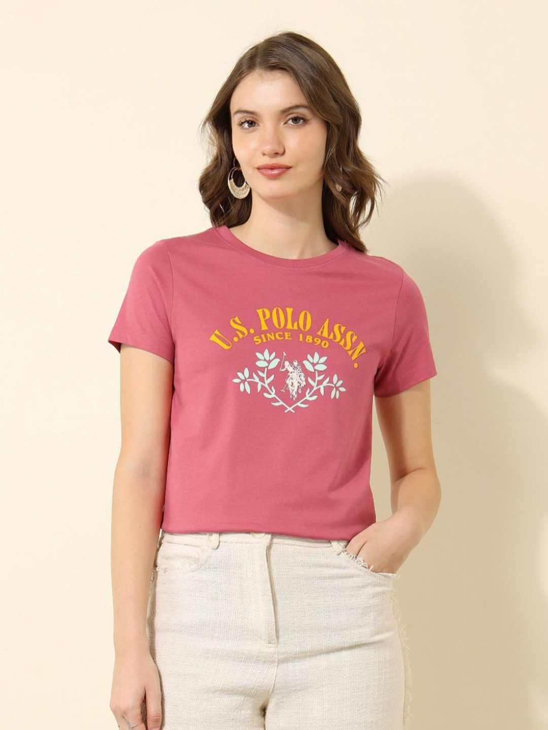 U.S. Polo Assn. Women Floral Printed Round Neck Regular Fit Cotton T-shirt, Pink
U.S. Polo Assn. Women Floral Printed Round Neck Regular Fit Cotton T-shirt, Pink
