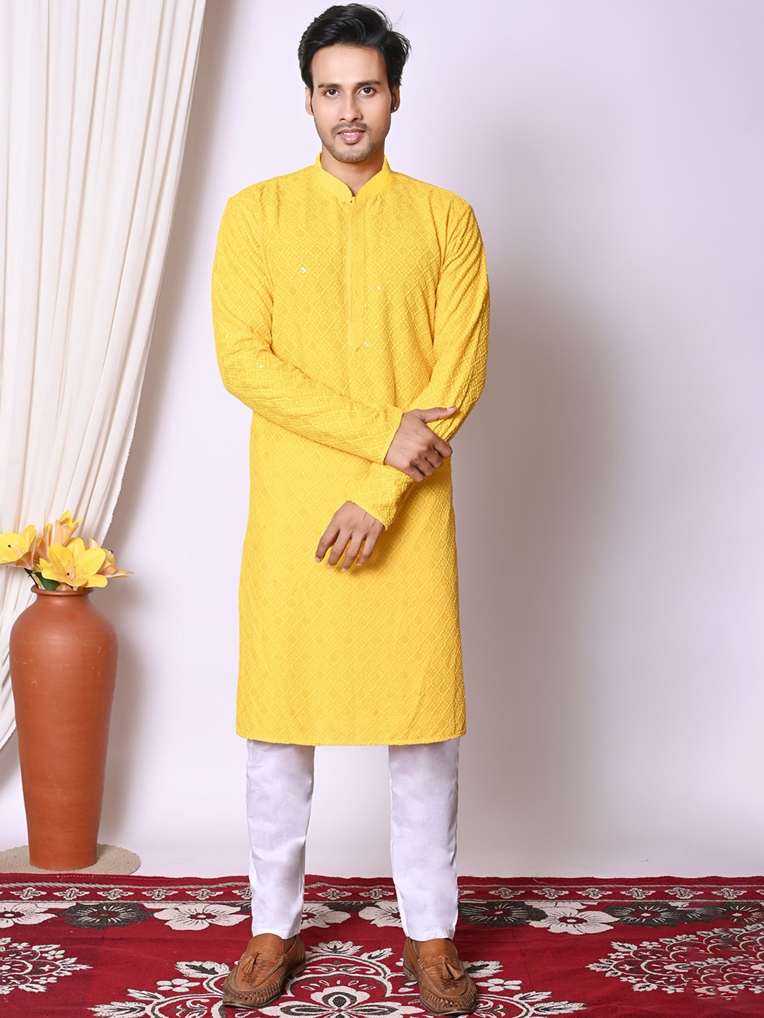 NFC CREATION Floral Embroidered Mandarin Collar Sequinned Straight Kurta With Trousers, Yellow
NFC CREATION Floral Embroidered Mandarin Collar Sequinned Straight Kurta With Trousers, Yellow