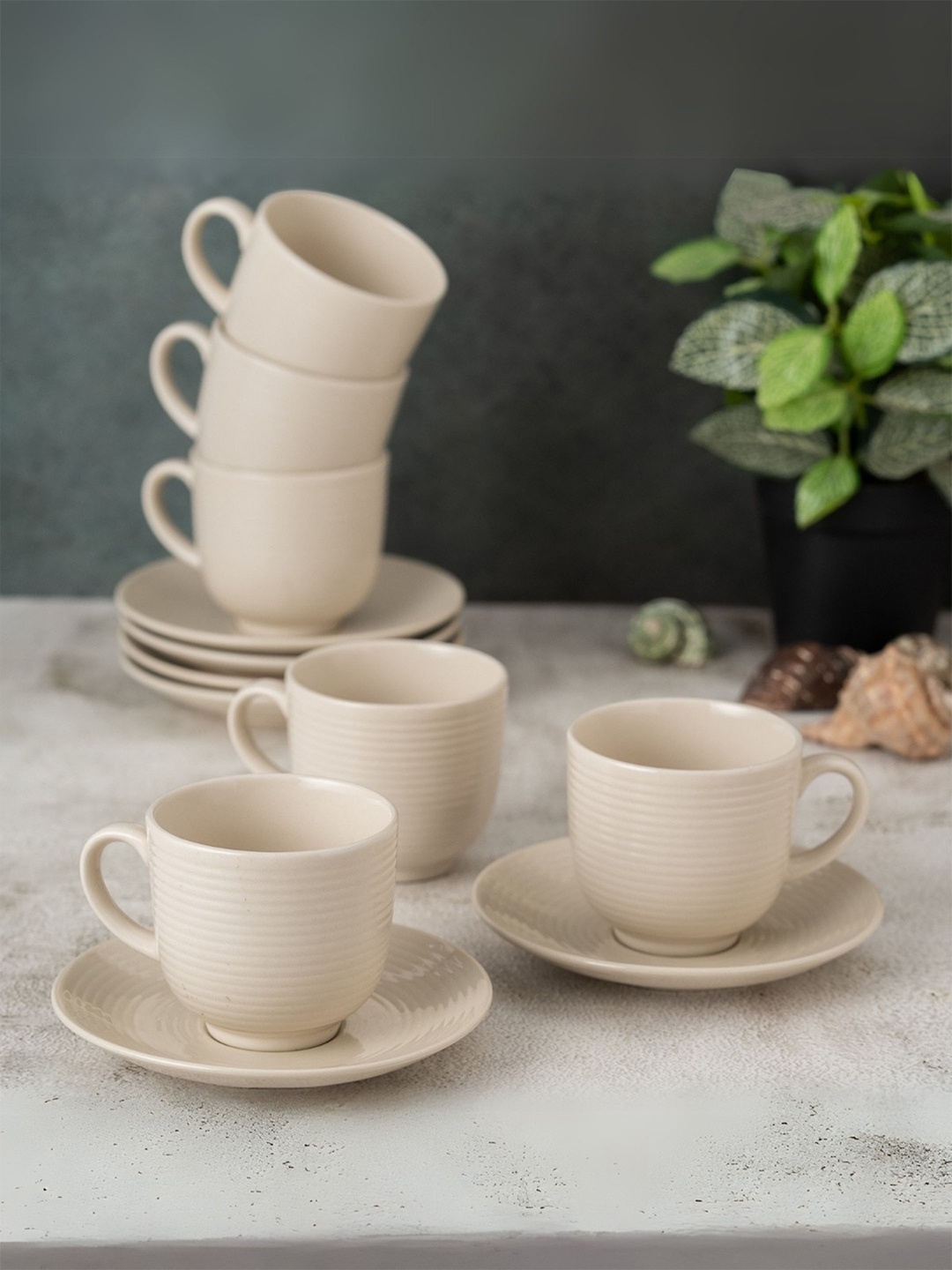 Clay Craft Fine Ceramic Horizon Ivory Cups & Saucer, Set Of 12, Cups For Tea & Coffee, Cream
Clay Craft Fine Ceramic Horizon Ivory Cups & Saucer, Set Of 12, Cups For Tea & Coffee, Cream