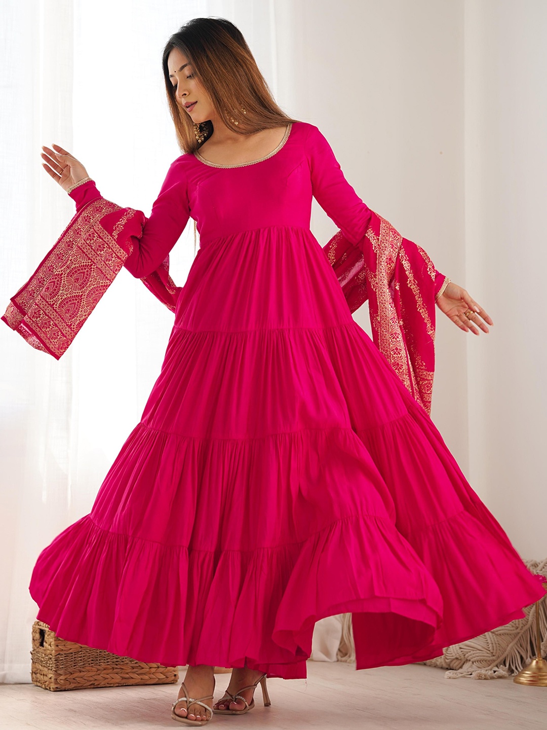 KALINI Layered Round Neck Chanderi Silk Anarkali Kurta With Trousers & Dupatta, Pink
KALINI Layered Round Neck Chanderi Silk Anarkali Kurta With Trousers & Dupatta, Pink