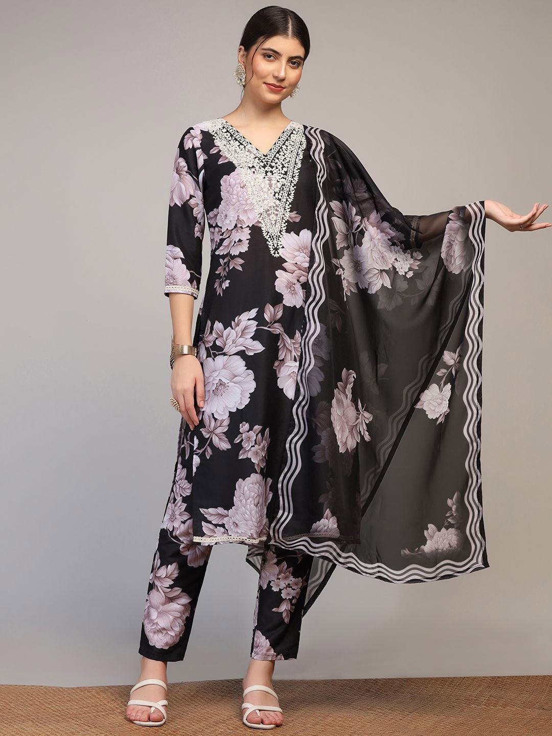Sangria Floral Printed V-Neck Thread Work Straight Kurta With Trouser And Dupatta, Black
Sangria Floral Printed V-Neck Thread Work Straight Kurta With Trouser And Dupatta, Black