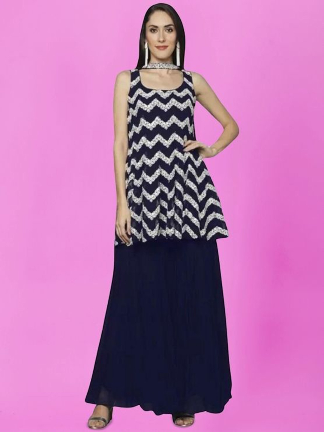 PARROT CREATION Floral Embroidered Sequinned Georgette Kurti With Sharara And Dupatta, Navy blue
PARROT CREATION Floral Embroidered Sequinned Georgette Kurti With Sharara And Dupatta, Navy blue