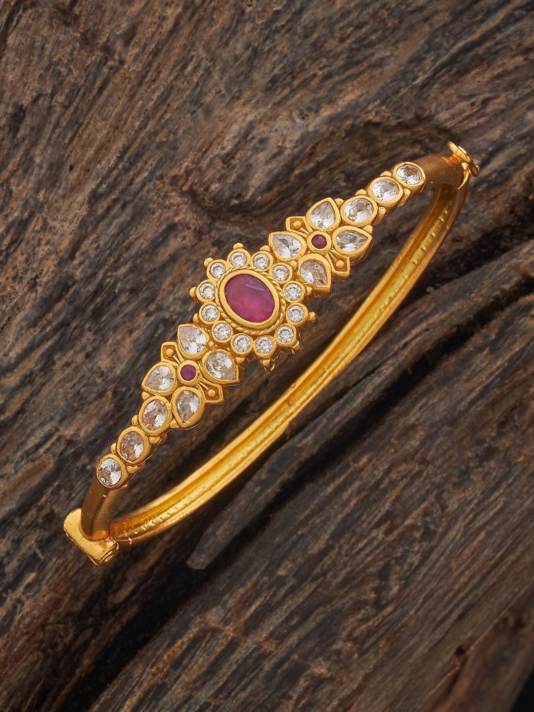 Kushal's Fashion Jewellery 92.5 Sterling Silver Gold-Plated Zircon Studded Kada Bangle
Kushal's Fashion Jewellery 92.5 Sterling Silver Gold-Plated Zircon Studded Kada Bangle