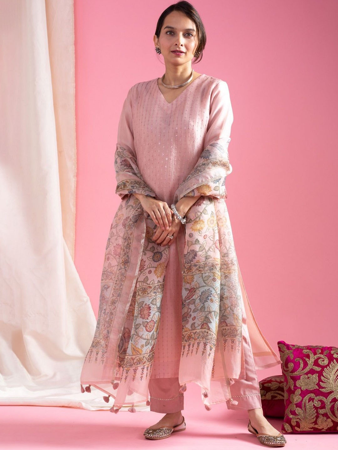 KAUTIK FABRICS Geometric Embroidered V-Neck Chanderi Silk Kurta With Trousers And Dupatta, Pink
KAUTIK FABRICS Geometric Embroidered V-Neck Chanderi Silk Kurta With Trousers And Dupatta, Pink