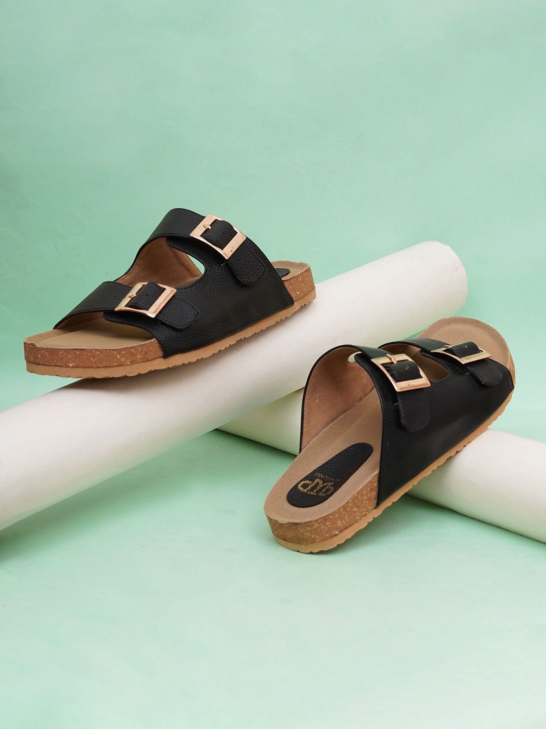 THE WHITE POLE Stylish Trending Ethnic Flat Floter Sandal For Womens And Girls, Black
THE WHITE POLE Stylish Trending Ethnic Flat Floter Sandal For Womens And Girls, Black