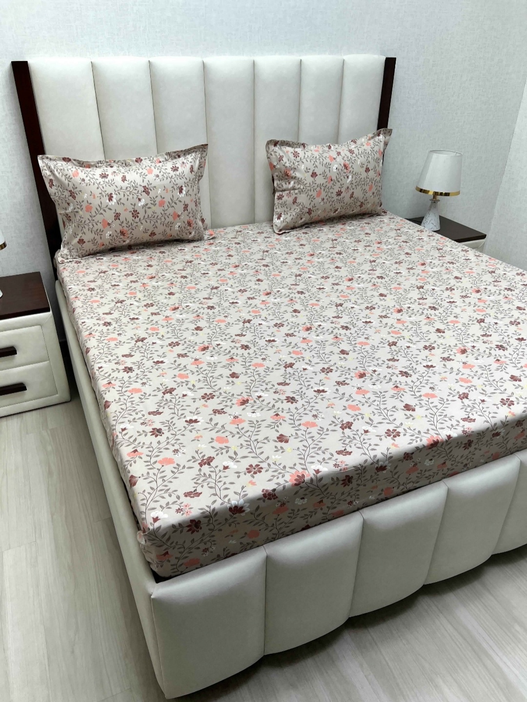 Pure Decor Velar Brown Printed Cotton 220TC Super King Size Bedsheet Set 2.74 m x 3.04 m
Pure Decor Velar Brown Printed Cotton 220TC Super King Size Bedsheet Set 2.74 m x 3.04 m