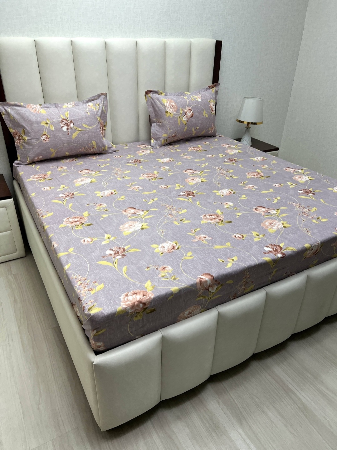 Pure Decor Velar Purple Printed Cotton 350 TC Super King Size Bedsheet Set 2.74 m x 3.04 m
Pure Decor Velar Purple Printed Cotton 350 TC Super King Size Bedsheet Set 2.74 m x 3.04 m