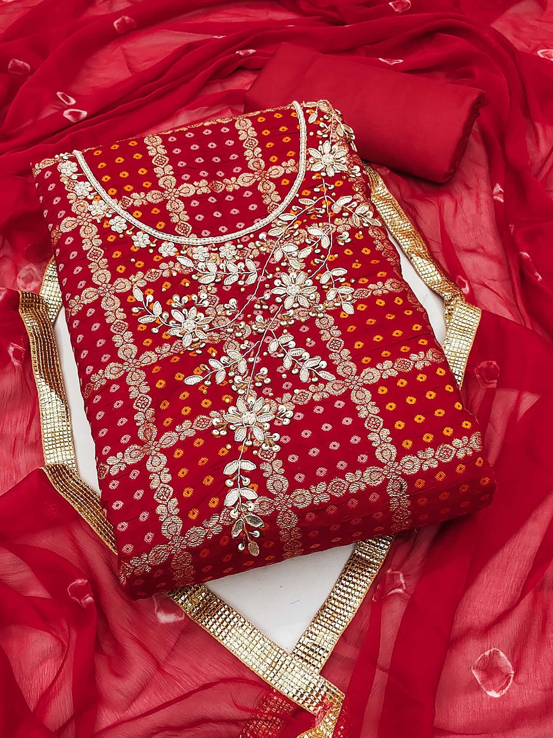 SAINOOR Floral Embroidered Sequinned Banarasi Cotton Silk Unstitched Dress Material, Red
SAINOOR Floral Embroidered Sequinned Banarasi Cotton Silk Unstitched Dress Material, Red