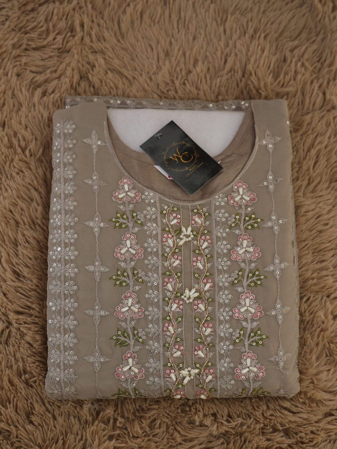 Wavy Collection Women Printed Angrakha Gotta Patti Kurta with Skirt & With Dupatta, Brown
Wavy Collection Women Printed Angrakha Gotta Patti Kurta with Skirt & With Dupatta, Brown