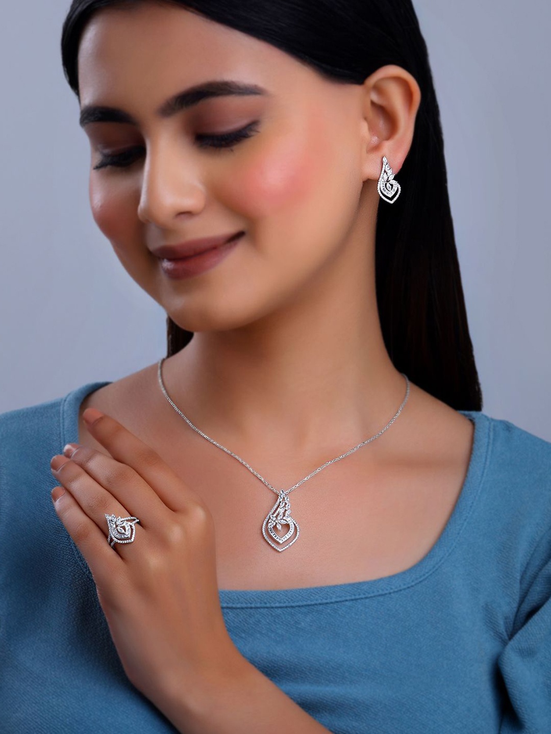 GIVA 925 Silver Rhodium Plated Cubic Zirconia Studded Wing It Set Of Three Jewellery Set
GIVA 925 Silver Rhodium Plated Cubic Zirconia Studded Wing It Set Of Three Jewellery Set