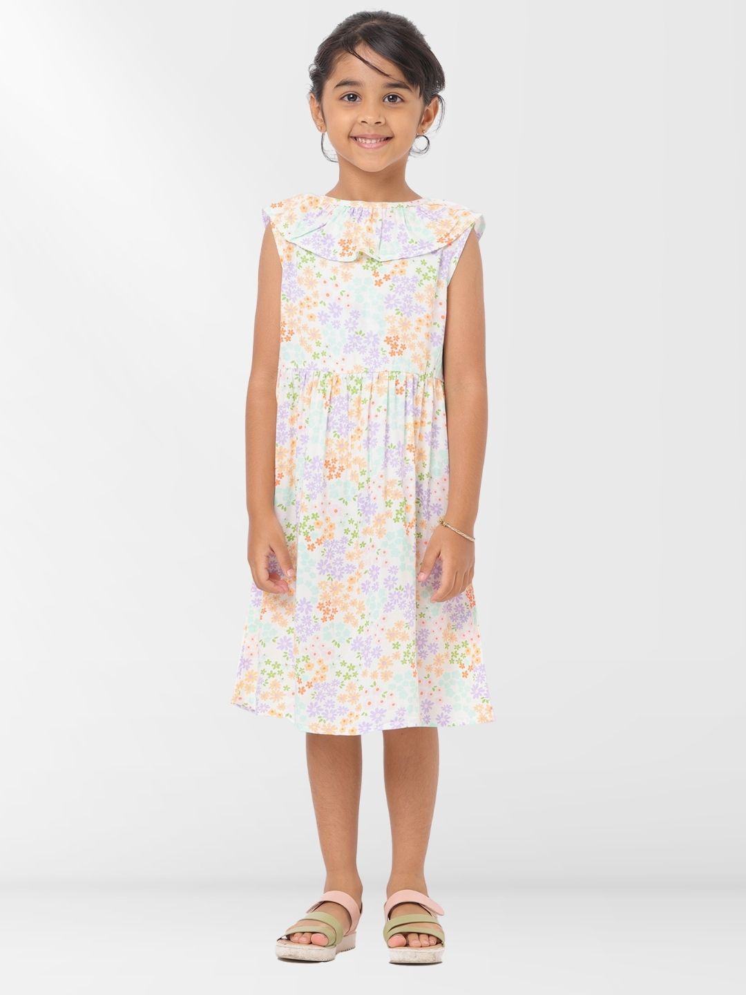Nuego Kids Girls Floral Print Pure Cotton Ruffled Round Neck Fit & Flare Dress, White
Nuego Kids Girls Floral Print Pure Cotton Ruffled Round Neck Fit & Flare Dress, White