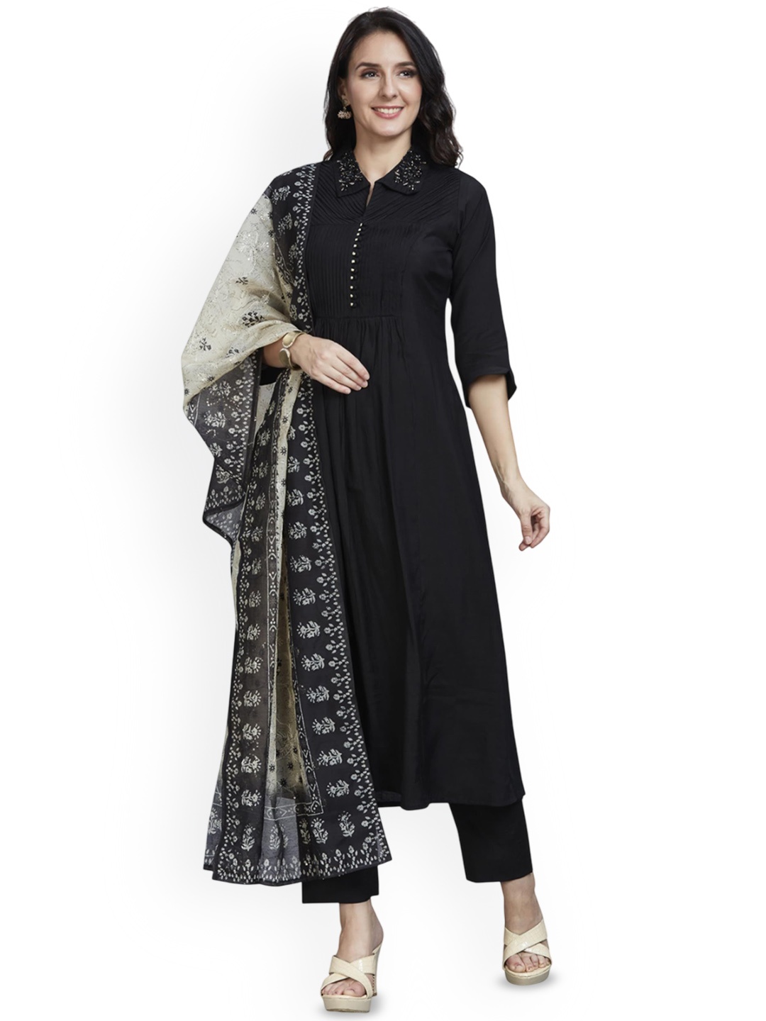 Nioni Floral Embroidered Shirt Collar Zardozi Chanderi Silk Kurta With Trousers & Dupatta, Black
Nioni Floral Embroidered Shirt Collar Zardozi Chanderi Silk Kurta With Trousers & Dupatta, Black