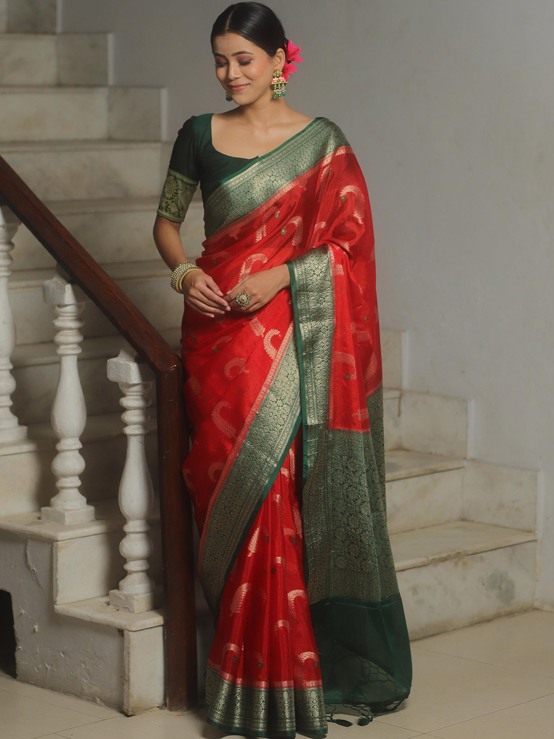 Banarasee Ethnic Motifs Zari Silk Blend Banarasi Saree, Red 
Banarasee Ethnic Motifs Zari Silk Blend Banarasi Saree, Red