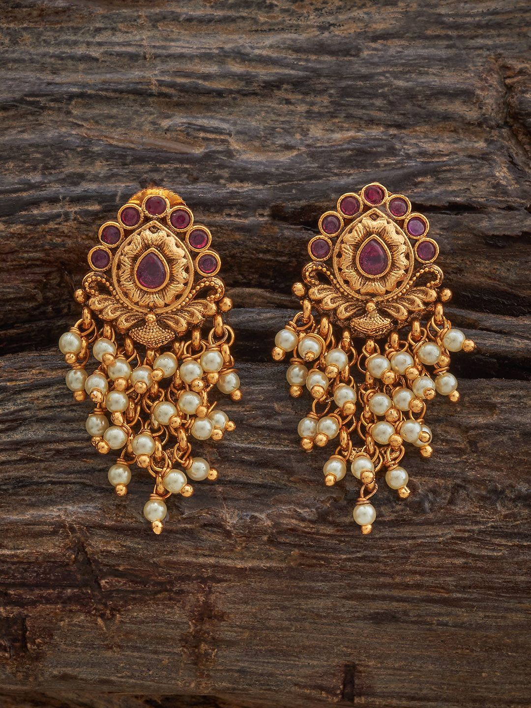 Kushal's Fashion Jewellery Gold-Plated Classic Stone Studded & Beaded Antique DropEarrings
Kushal's Fashion Jewellery Gold-Plated Classic Stone Studded & Beaded Antique DropEarrings