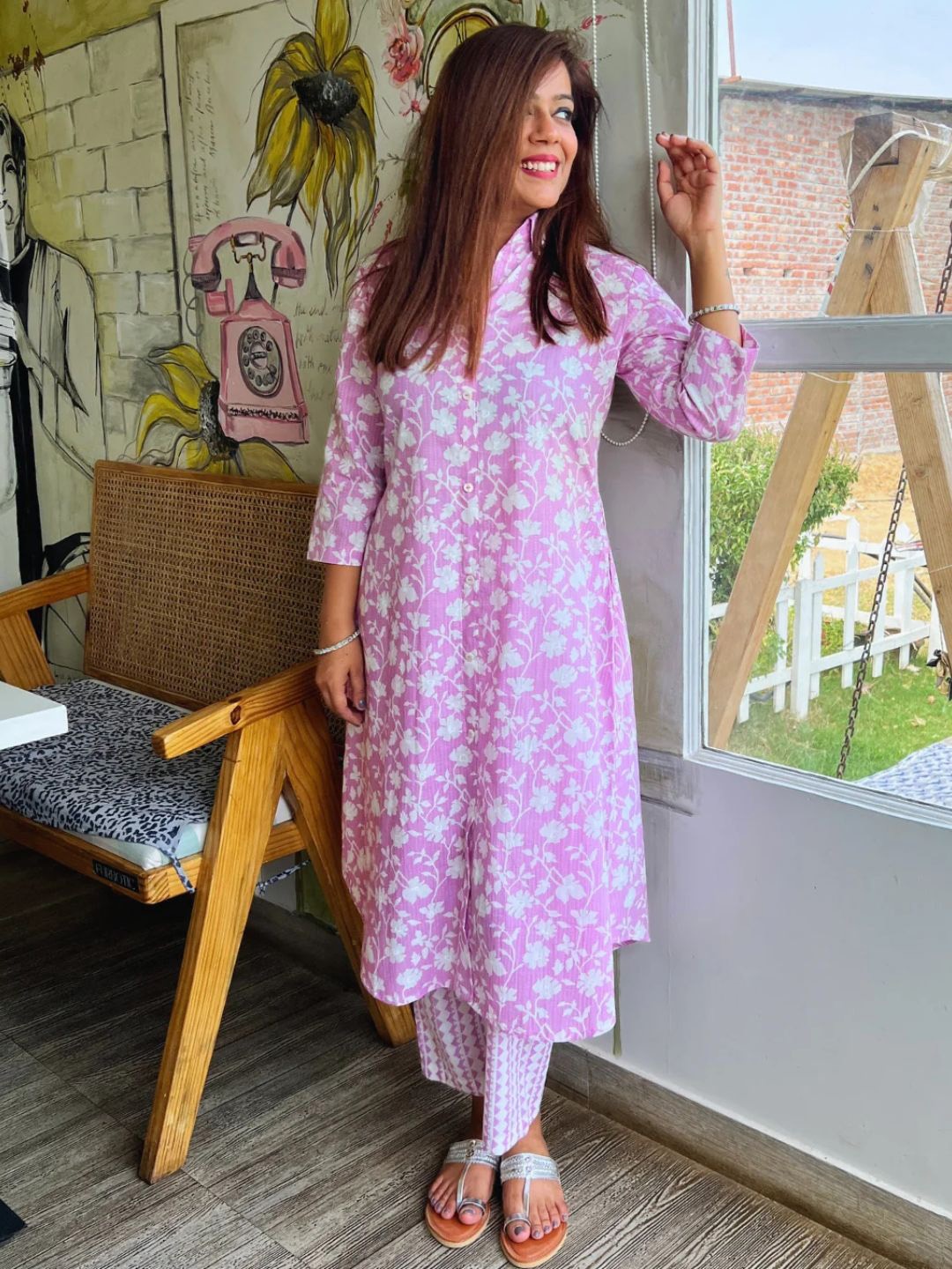 The Svaya Floral Printed Shirt Collar Pure Cotton A-Line Kurta With Trousers, Lavender
The Svaya Floral Printed Shirt Collar Pure Cotton A-Line Kurta With Trousers, Lavender