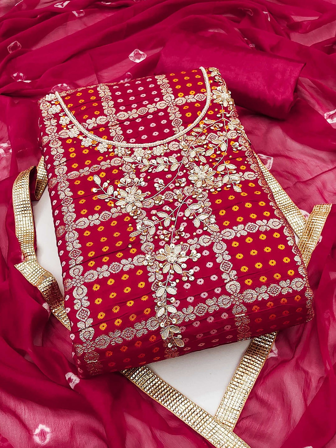 SAINOOR Floral Woven Design Sequinned Cotton Silk Unstitched Dress Material, Red
SAINOOR Floral Woven Design Sequinned Cotton Silk Unstitched Dress Material, Red