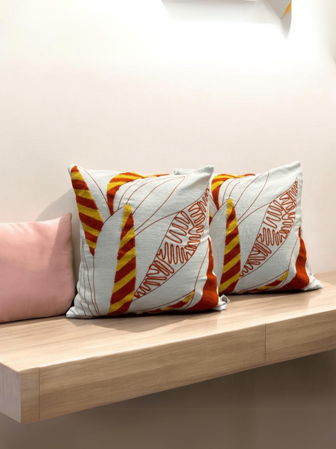 LUSHLYF White 2 Pieces Embroidered Textured Tropical Leaf Cotton Square Cushion Covers
LUSHLYF White 2 Pieces Embroidered Textured Tropical Leaf Cotton Square Cushion Covers