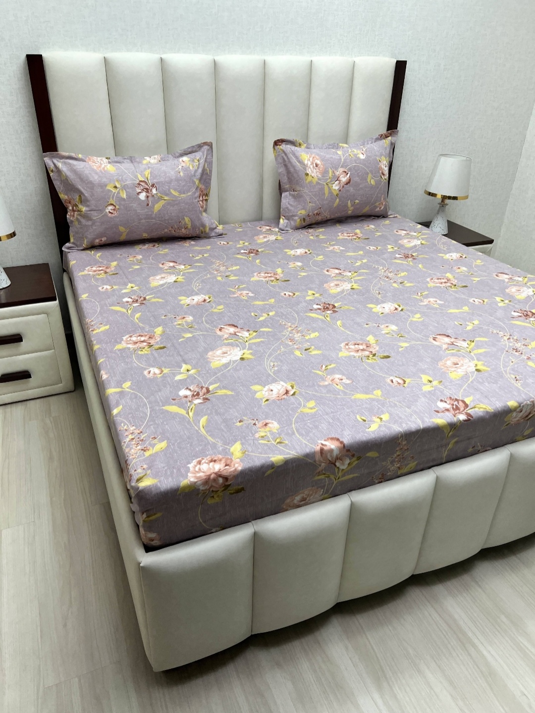 Pure Decor Velar Purple Printed Pure Cotton 260 TC King Bedsheet Sets 2.74 m x 3.04 m
Pure Decor Velar Purple Printed Pure Cotton 260 TC King Bedsheet Sets 2.74 m x 3.04 m