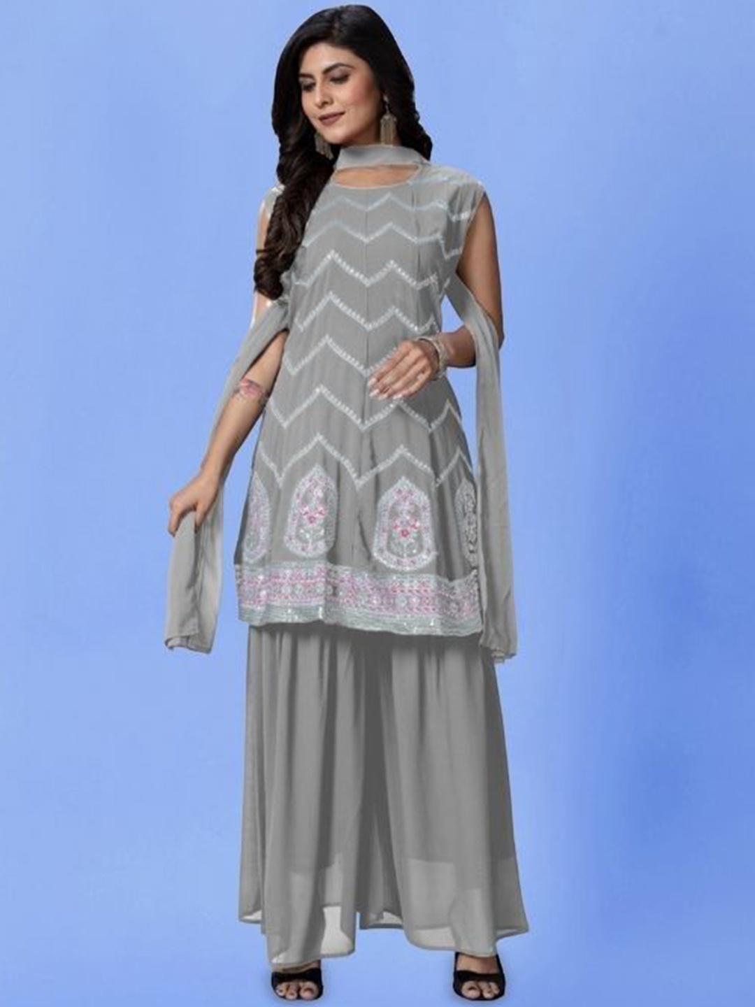tPARROT CREATION Embroidered Sequinned Round Neck Kurti with Sharara & Dupatta, Grey
tPARROT CREATION Embroidered Sequinned Round Neck Kurti with Sharara & Dupatta, Grey
