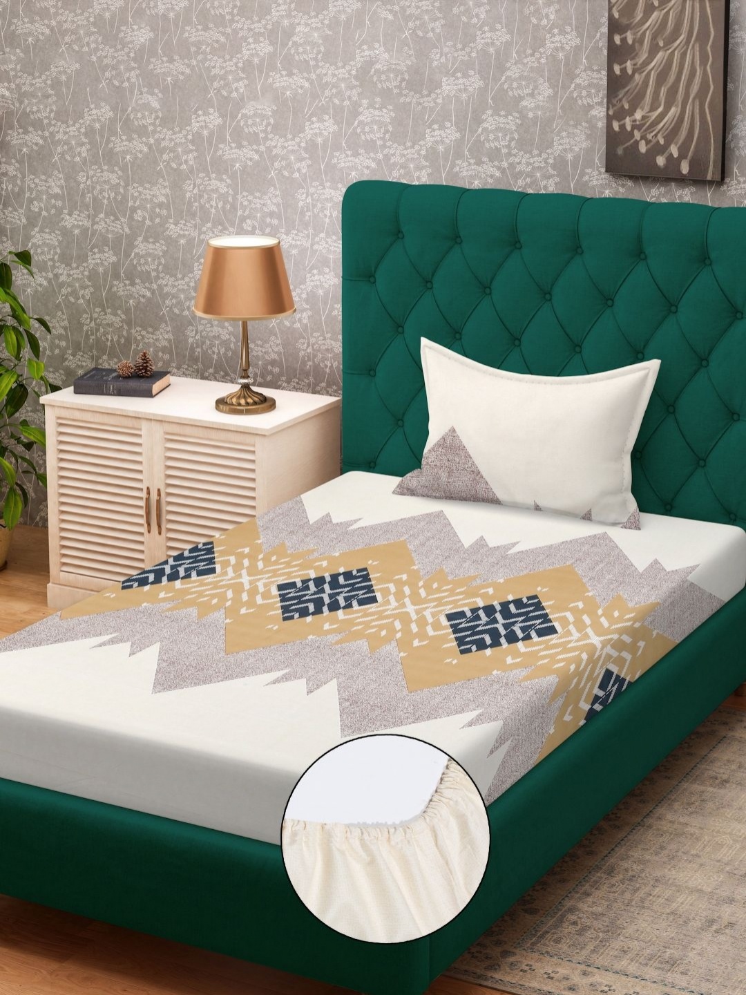KLOTTHE White & Beige Geometric Printed Fitted 300 TC Single Bedsheet with Pillow Covers
KLOTTHE White & Beige Geometric Printed Fitted 300 TC Single Bedsheet with Pillow Covers